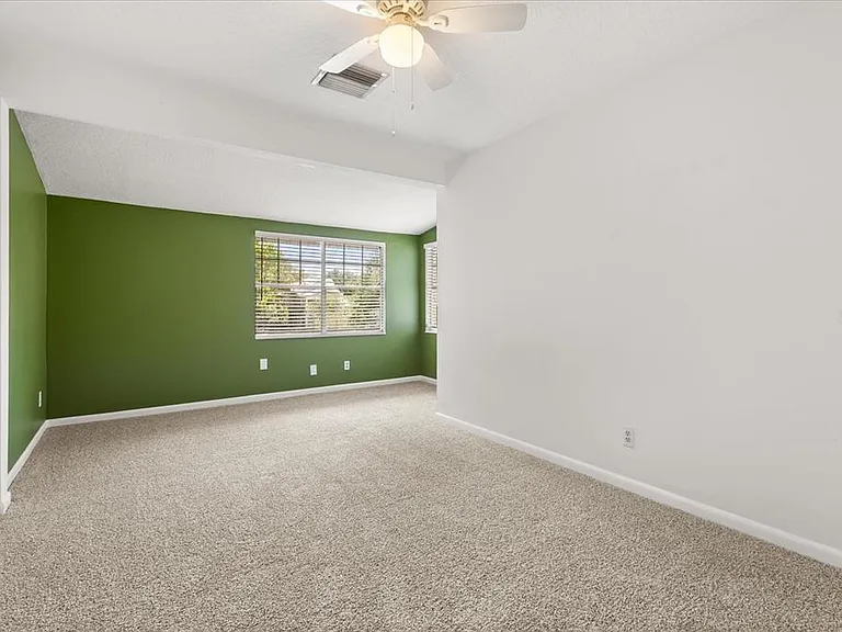 742 N Westmoreland Dr — Photo 22