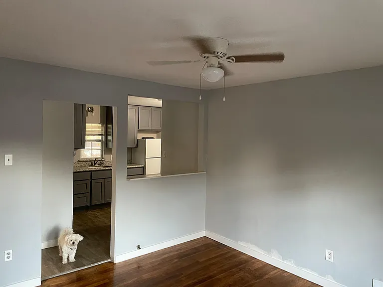 2832 Iola St #B — Photo 7