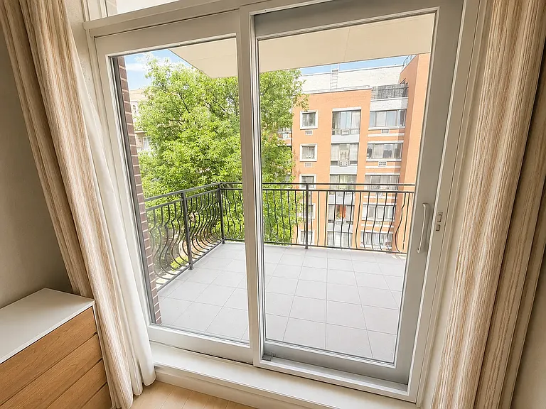 222 Parkville Ave #5A — Photo 22