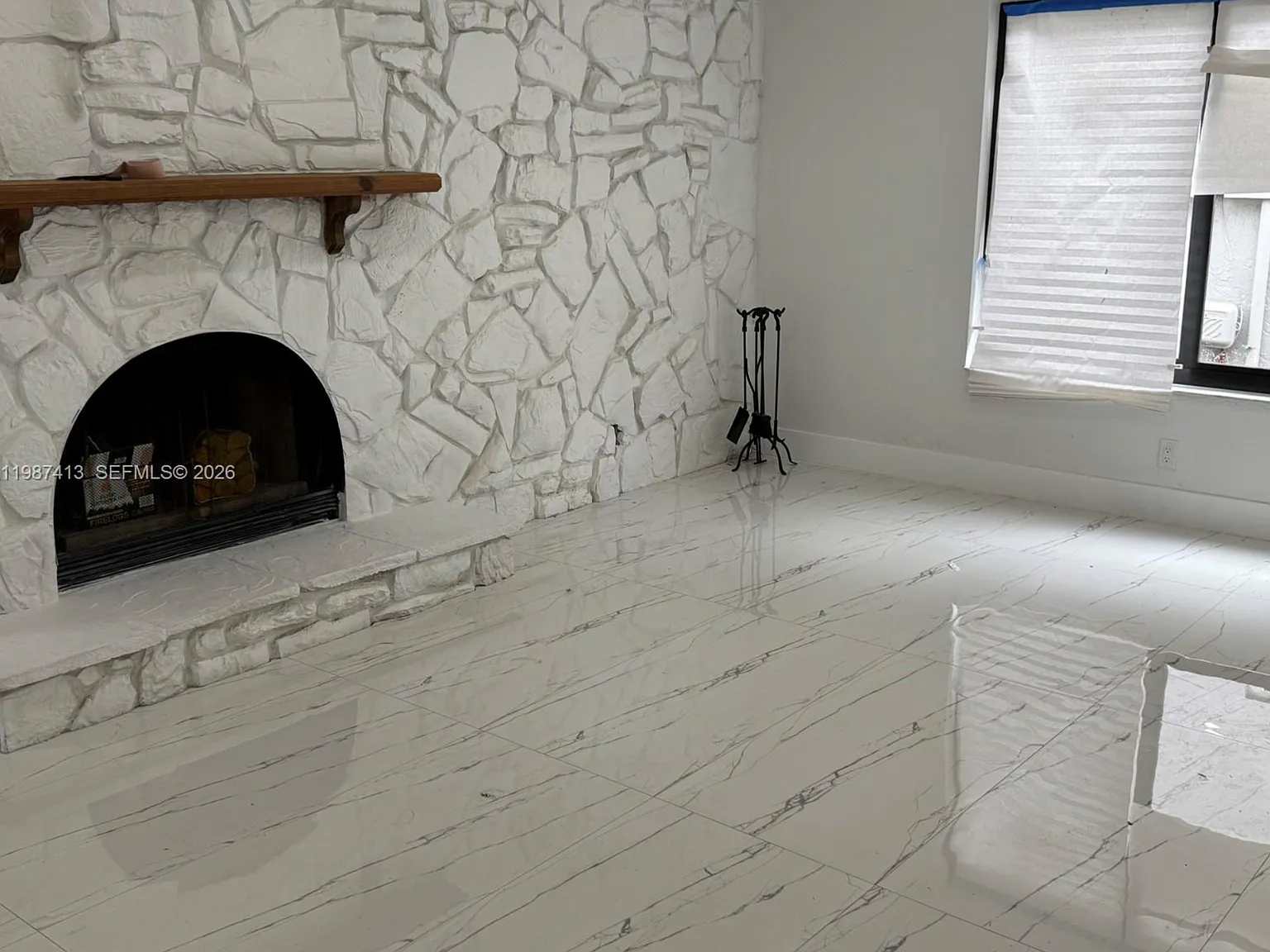 4 bed, 1900 sqft, $4,000 — Photo 2