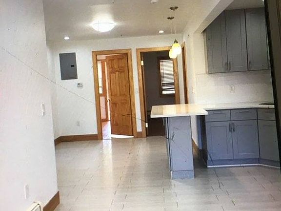 2nd image of 14648 22nd Ave Floor 1