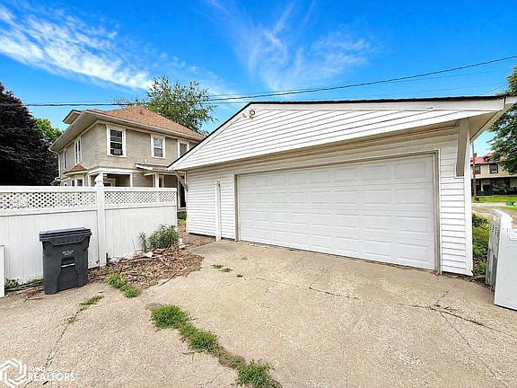 5th image of 1034 N 7th St