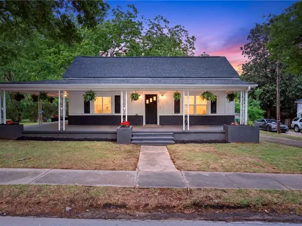 157 S Linda St, Cowpens, SC 29330