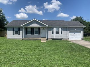 249 Golden Pond Ave, Oak Grove, KY 42262