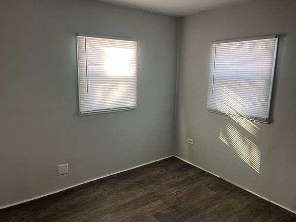 3rd image of 1085 Spring Bay Rd #25