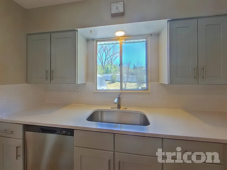 1017 De La Vista Pl — Photo 7
