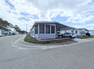 15666 49th St N Lot 1139, Clearwater, FL 33762