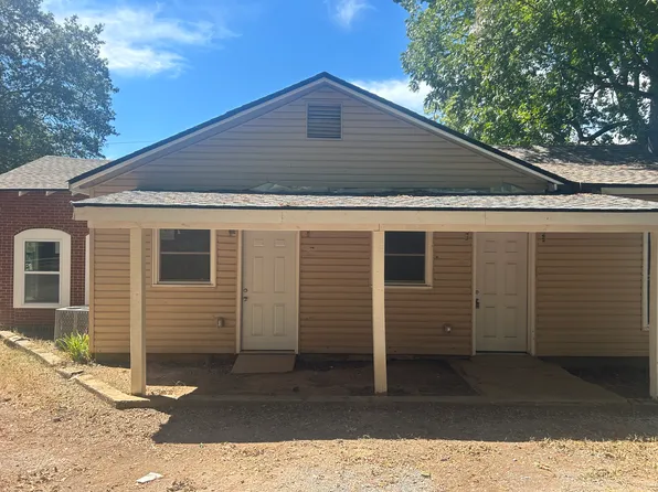 805 Park Ave SE #B, Lindale, GA 30147