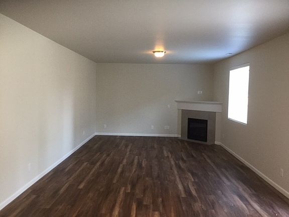 4th image of 14131 67th Ave E