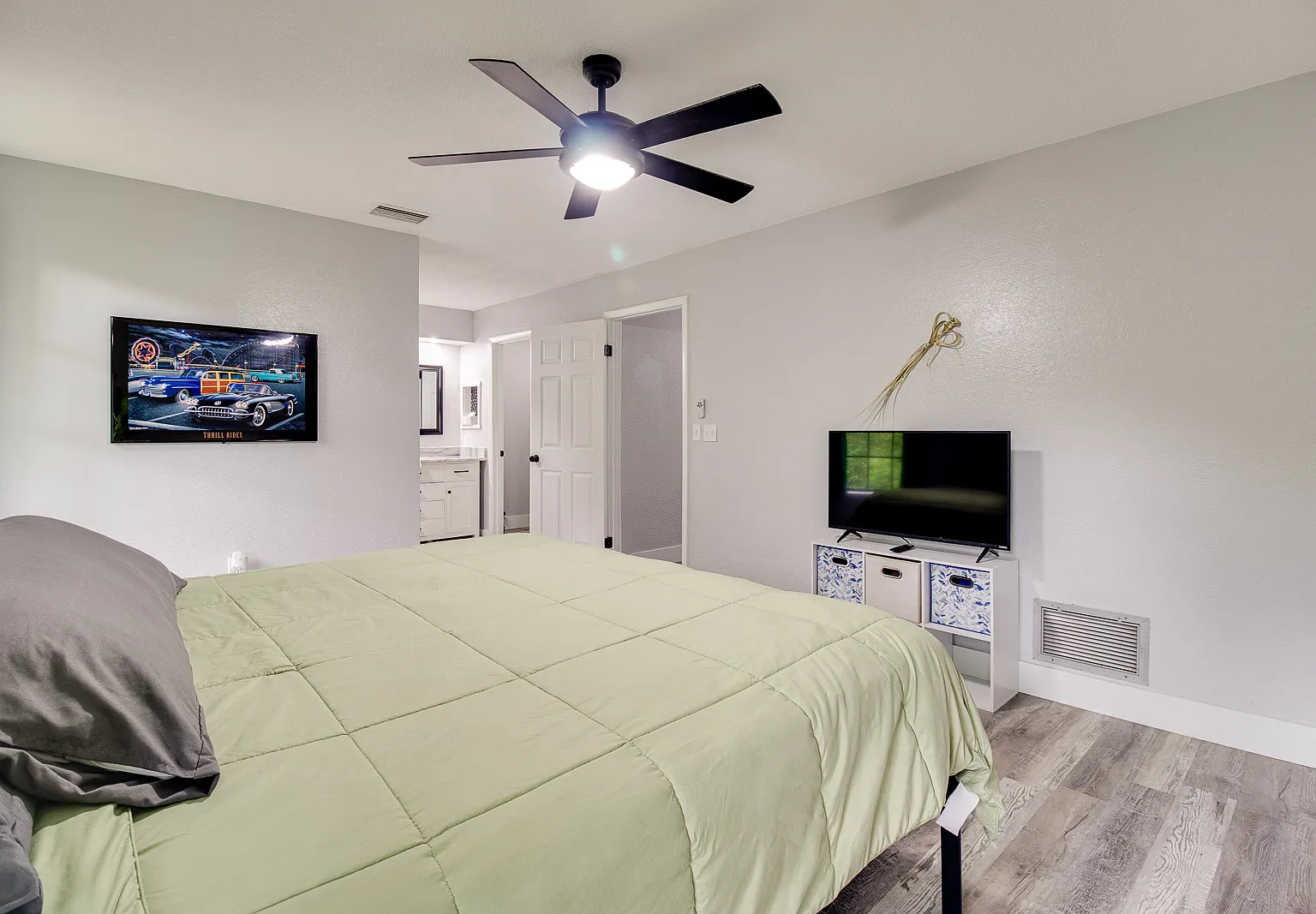 3 bed, 1500 sqft, $2,695 — Photo 2