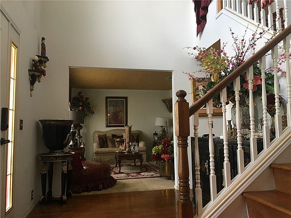 5th image of 1321 Woodthorpe Dr