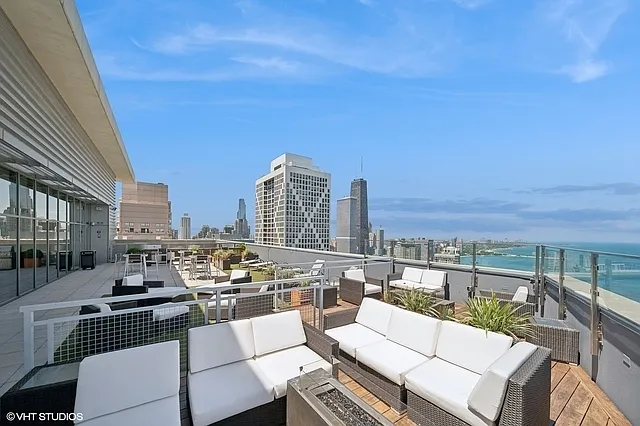 600 N Lake Shore Dr #3504 — Photo 24