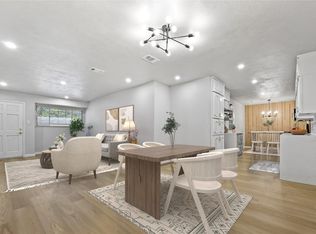 833 SW Sundown Trl, Burleson, TX 76028