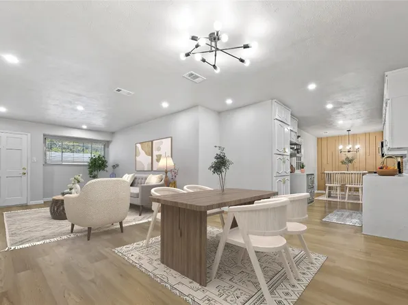 833 SW Sundown Trl, Burleson, TX 76028
