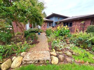 11858 Linden St, Cedar Lake, IN 46303