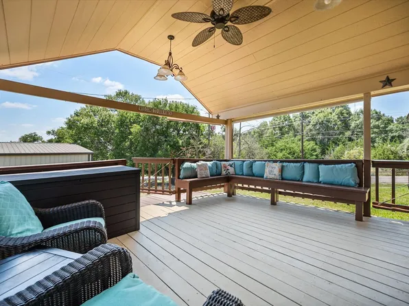 100 Coronado Trl, Weatherford, TX 76087