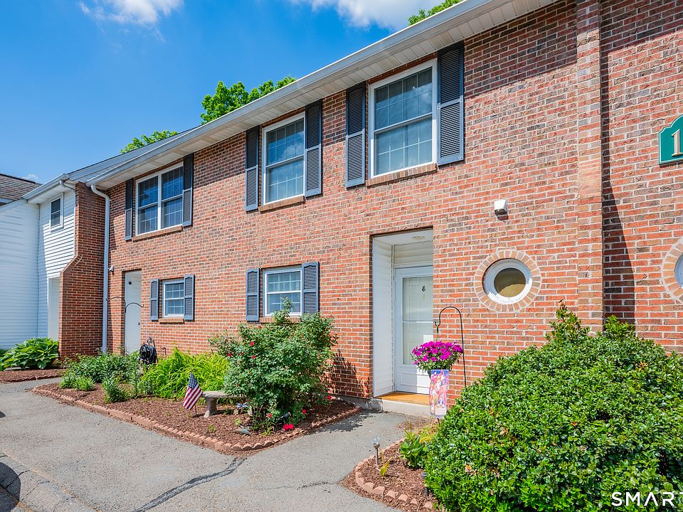 1st image of 190 Tomlinson Avenue #13E