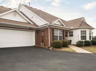 6807 Casey Pl, Louisville, KY 40229