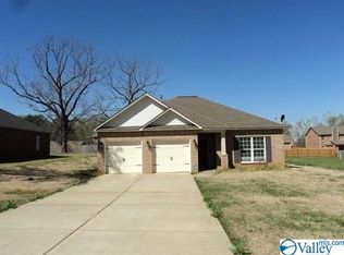 166 Little Burwell Rd, Harvest, AL 35749