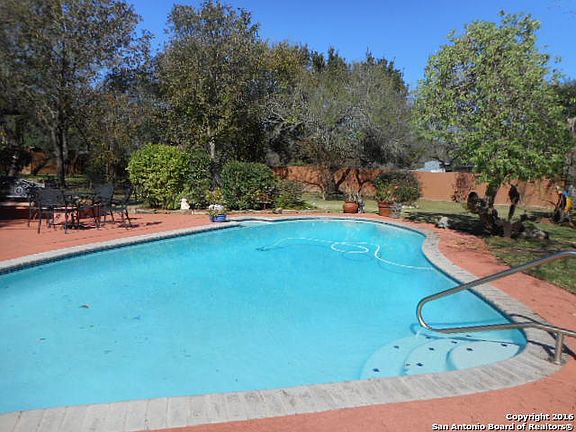 4th image of 117 Crestline Dr