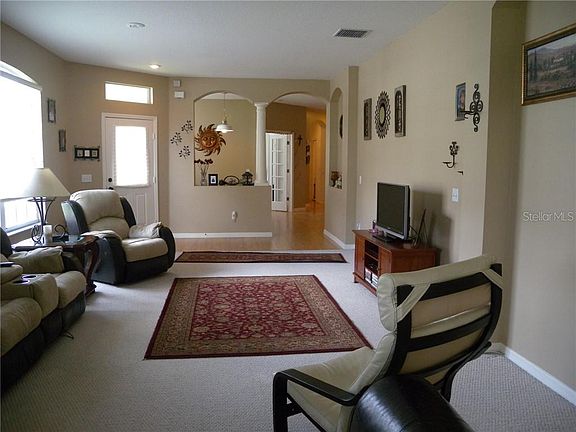 3rd image of 5727 Heron Park Pl
