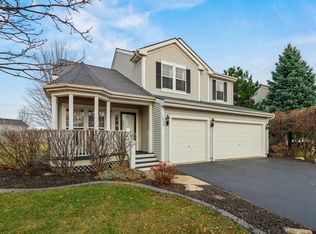 1830 Thornapple Way, Aurora, IL 60504