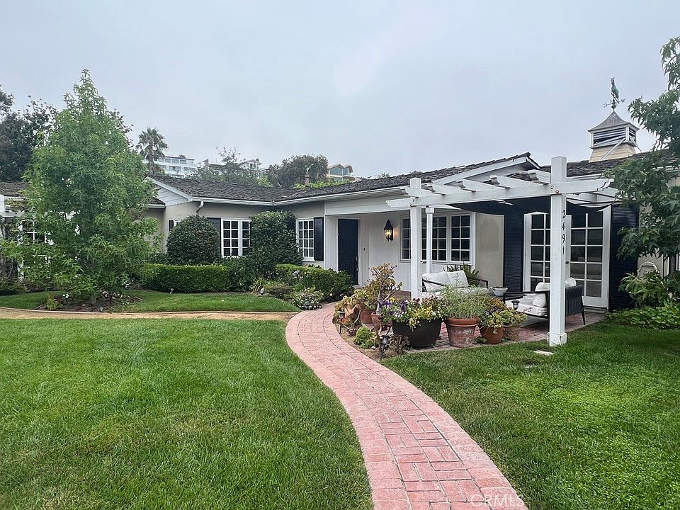 1st image of 2491 Crestview Dr