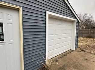 825 E Elmwood Ave, Beloit, WI 53511