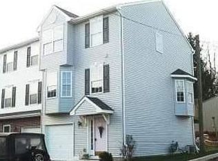 108 McGuigan Way, Parkesburg, PA 19365