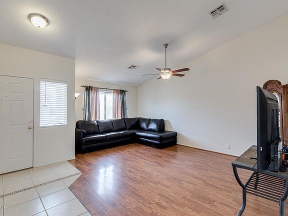 4th image of 3908 W Salter Dr