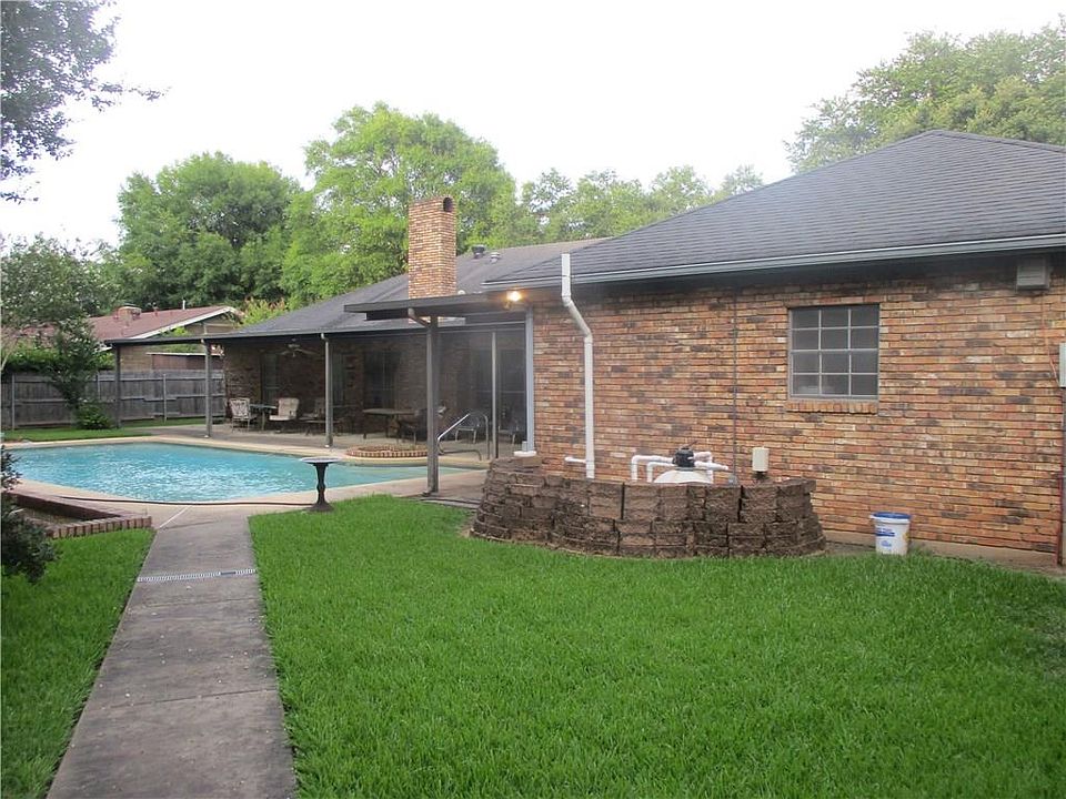 2nd image of 4602 Waverly Blvd