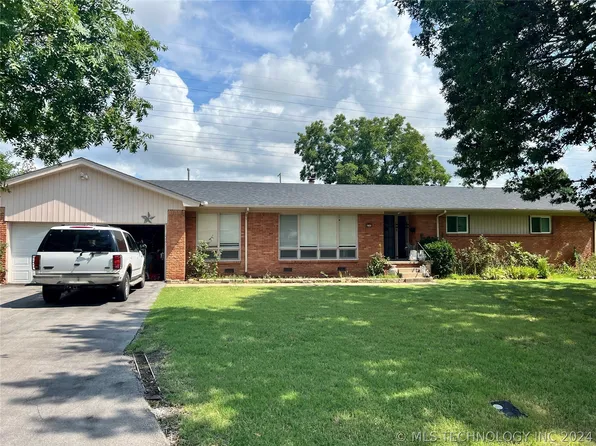 8245 E 37th St, Tulsa, OK 74145