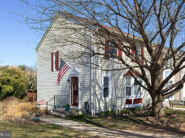 861 Century St, Hampstead, MD 21074