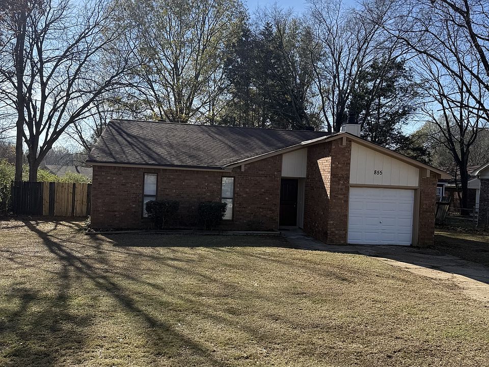 1st image of 855 Charter Oak Dr