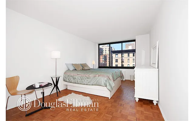 Rented by Douglas Elliman | media 53