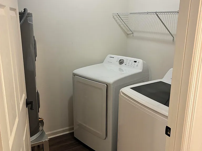2117 Atkins Dr — Photo 14