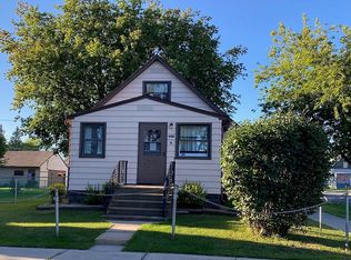 417 Whiteside Ave, Buhl, MN 55713