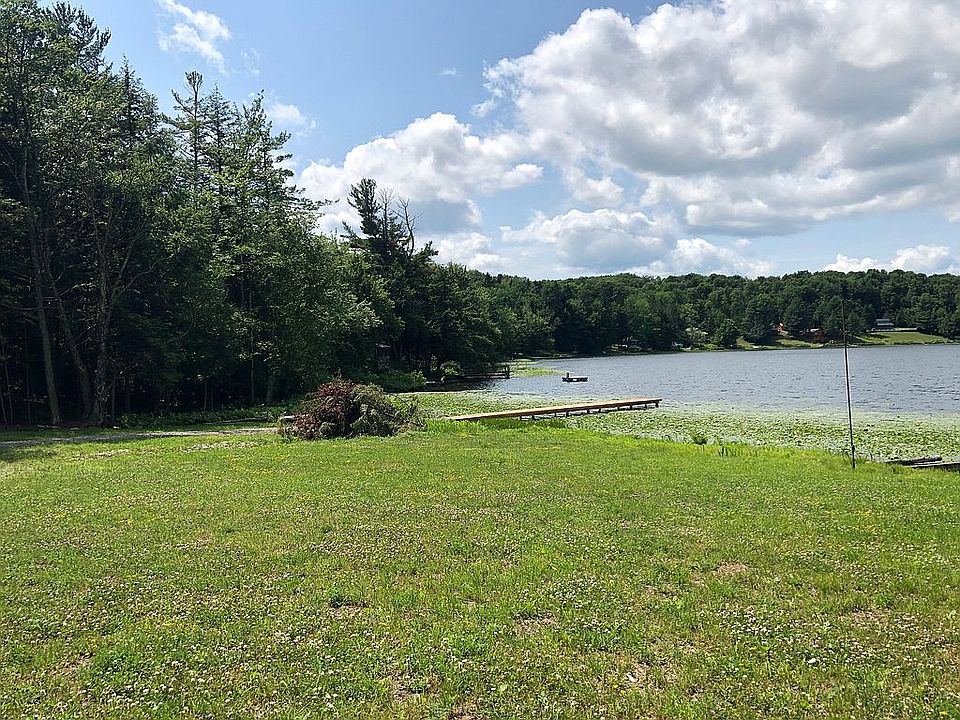 1st image of 165 Lakeside Dr