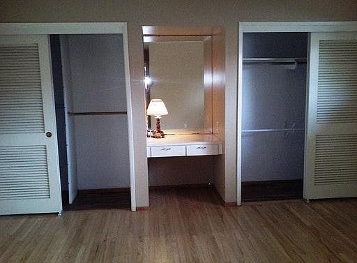 4th image of 6589 Tam Oshanter Dr