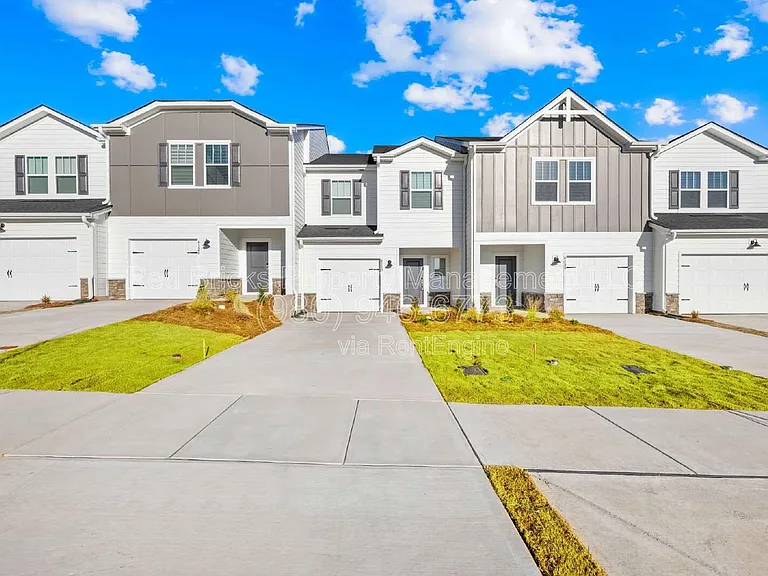 4110 County Down Ave — Photo 1