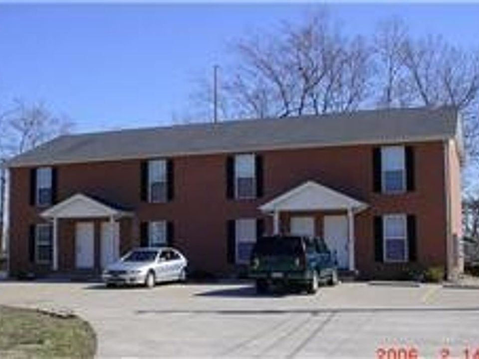 1st image of 3289 Tower Dr APT D
