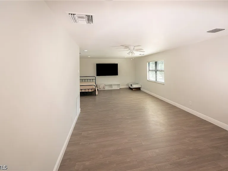 10600 McGregor Blvd — Photo 18