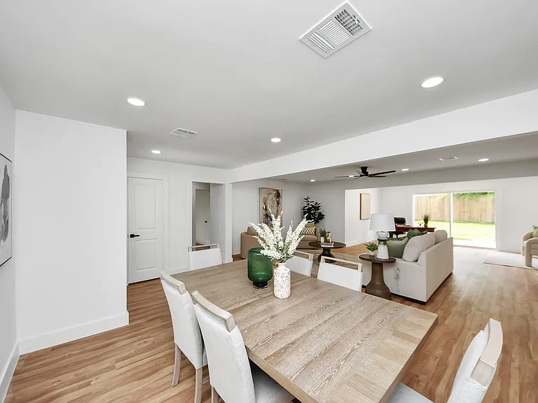 6249 Locke Ln — Photo 16