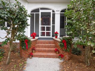 820 Ribaut Rd, Beaufort, SC 29902