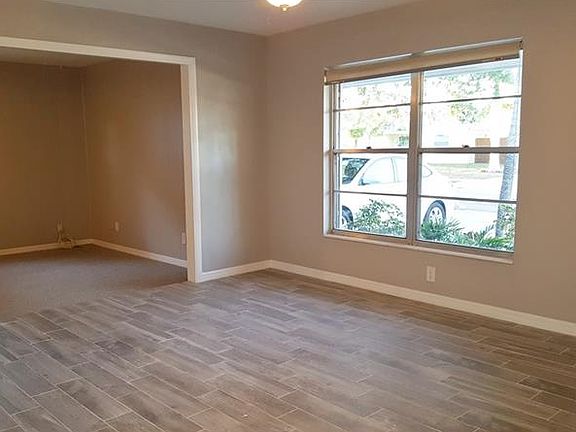 3rd image of 5368 Duncanwood Dr