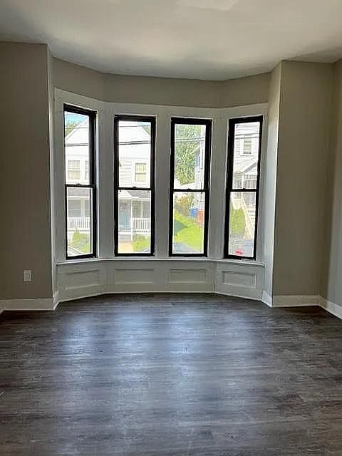 2nd image of 13 Liberty St #1E
