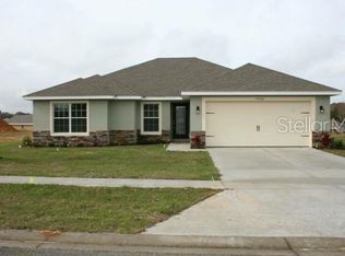 370 Lake St, Umatilla, FL 32784