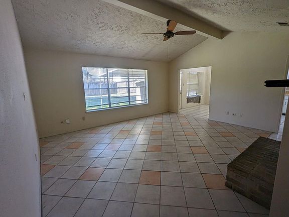 3rd image of 7543 Andiron Cir