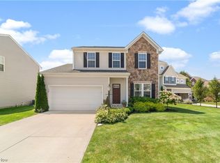 1528 Arbor Dr, Willoughby, OH 44094