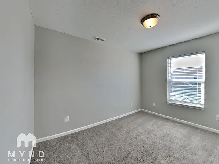 2895 Beethoven Ave — Photo 12